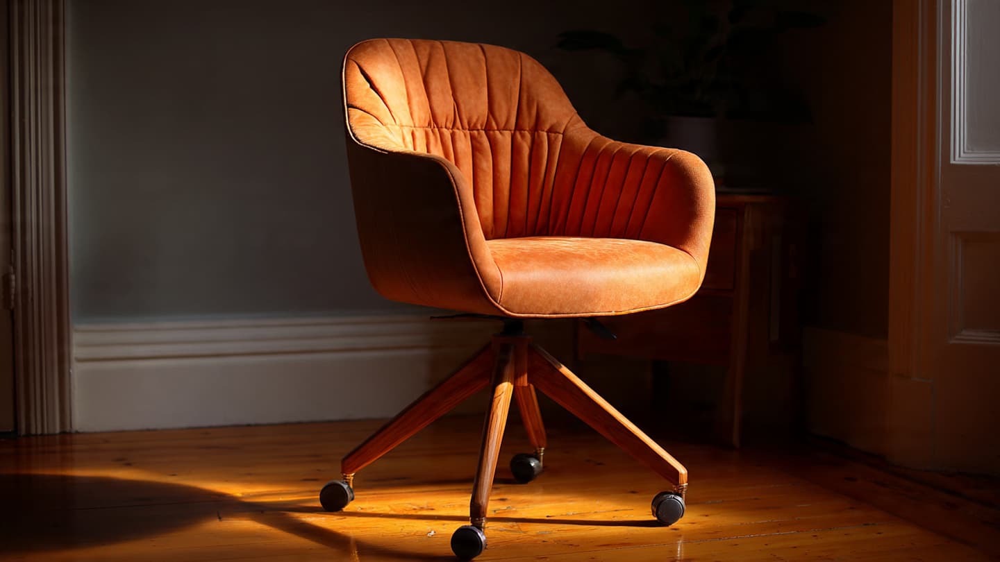 Stylish but uncomfortable desk chair